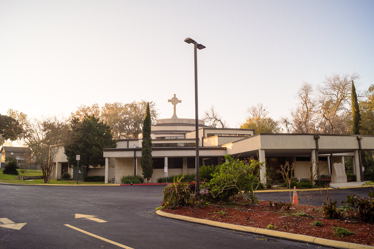 Grounds ⋆ Holy Spirit Catholic Church, Jacksonville, FL